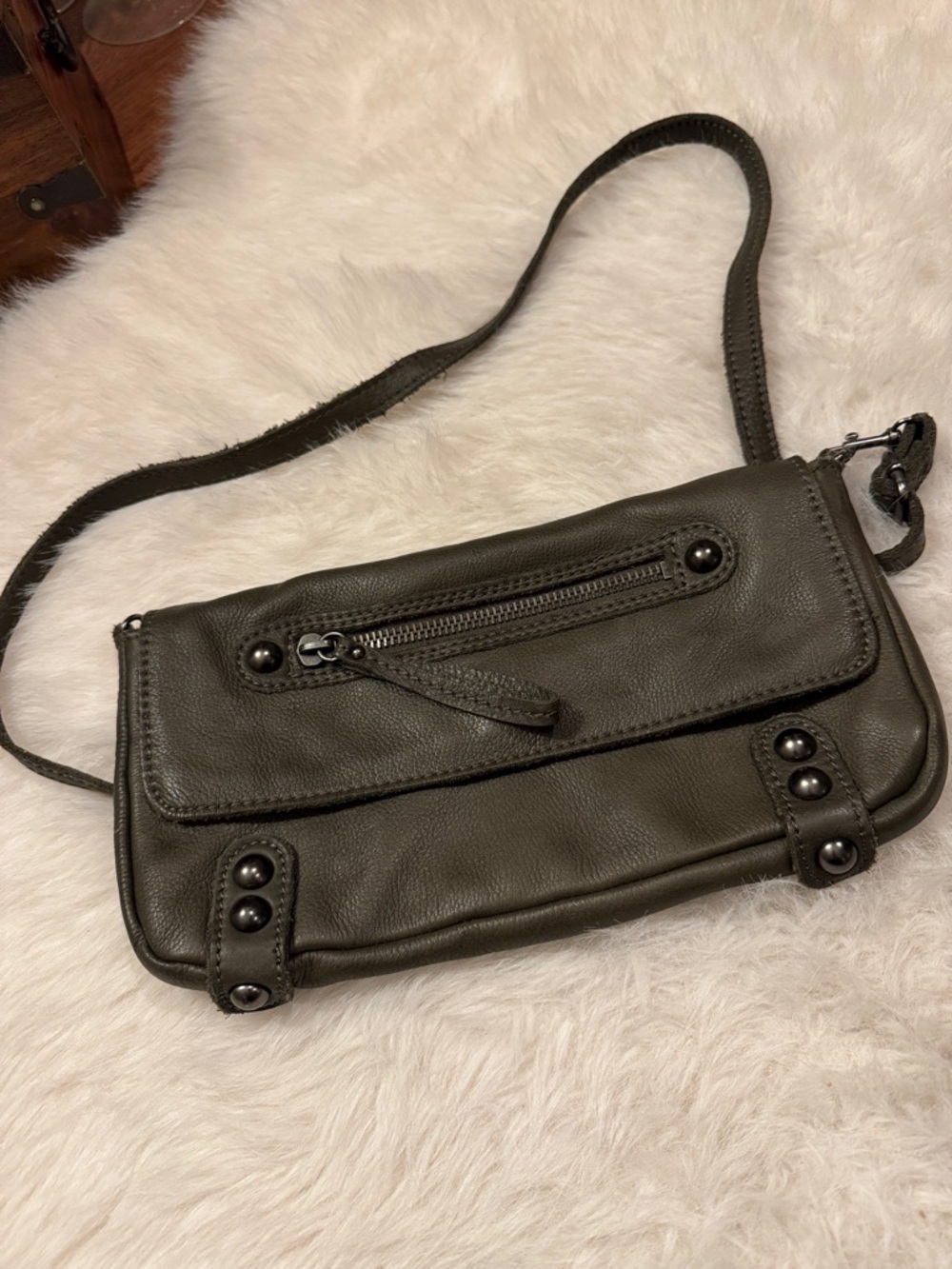 Linea Pelle Olive Green Leather Crossbody/ Clutch pre-owned.